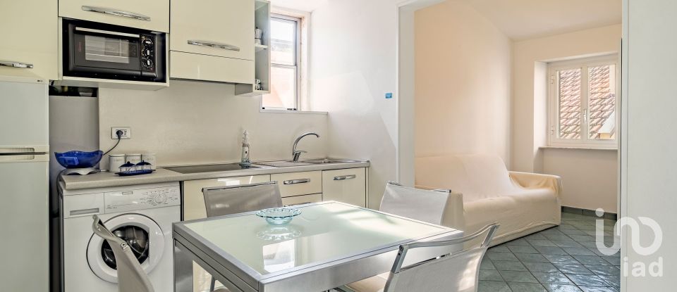 Bilocale di 45 m² a Loano (17025)