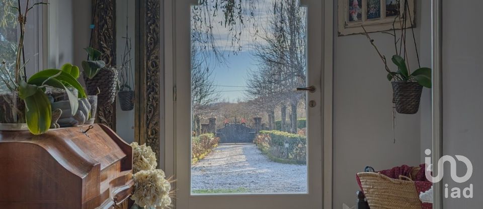 Farm 11 rooms of 320 m² in Capranica (01012)