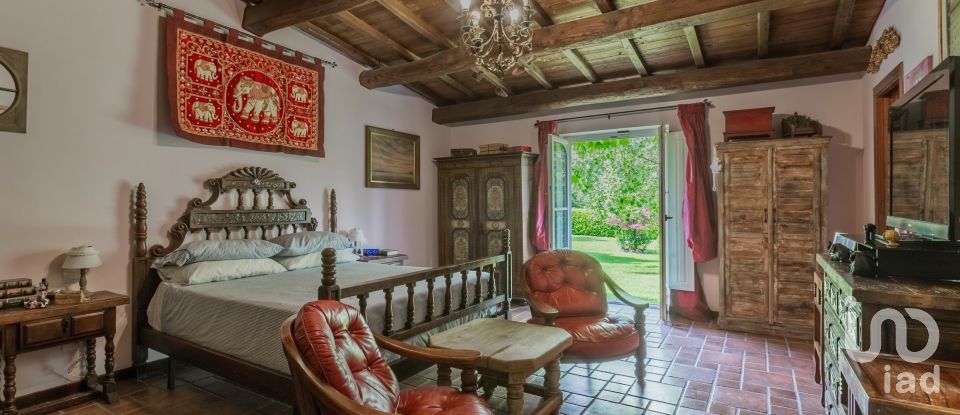 Farm 11 rooms of 320 m² in Capranica (01012)