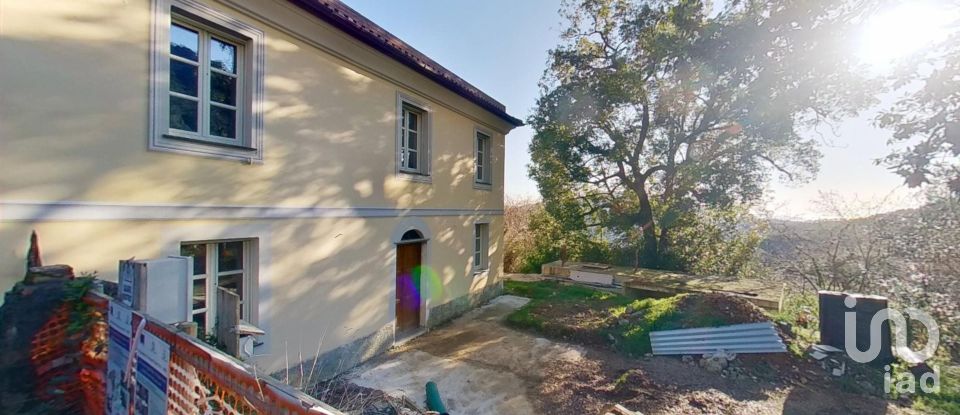 Casa indipendente / Villa 25 locali di 600 m² in Casarza Ligure (16030)