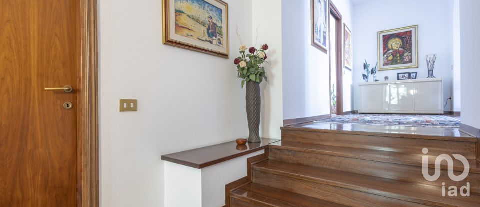 Immobile di prestigio 35 locali di 1.000 m² a Castelfidardo (60022)