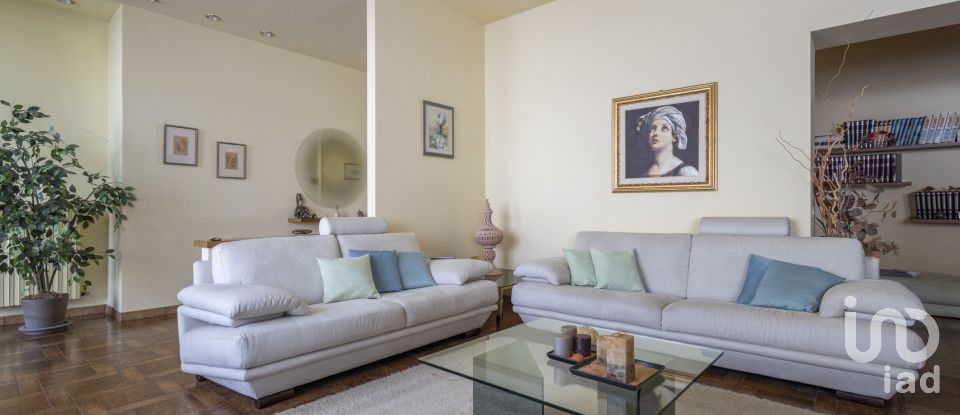 Immobile di prestigio 35 locali di 1.000 m² a Castelfidardo (60022)