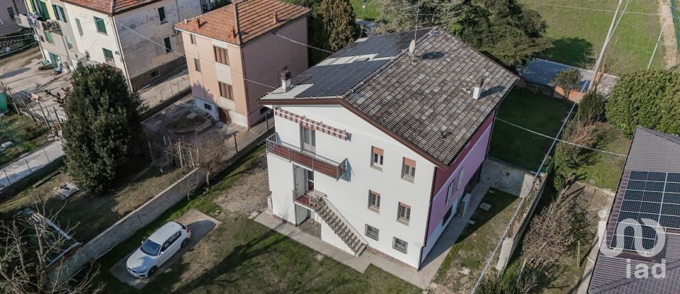 Casa indipendente / Villa 11 locali di 300 m² in Ferrara (44124)