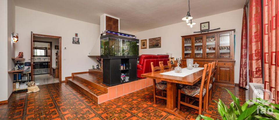 Casa indipendente / Villa 11 locali di 300 m² in Ferrara (44124)