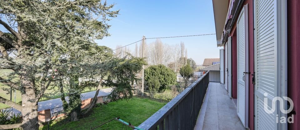 Casa indipendente / Villa 11 locali di 300 m² in Ferrara (44124)
