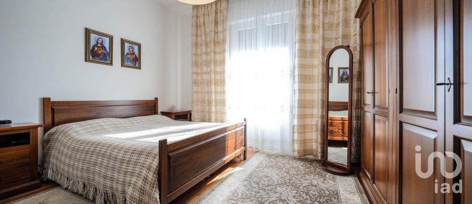 Casa indipendente / Villa 11 locali di 300 m² in Ferrara (44124)