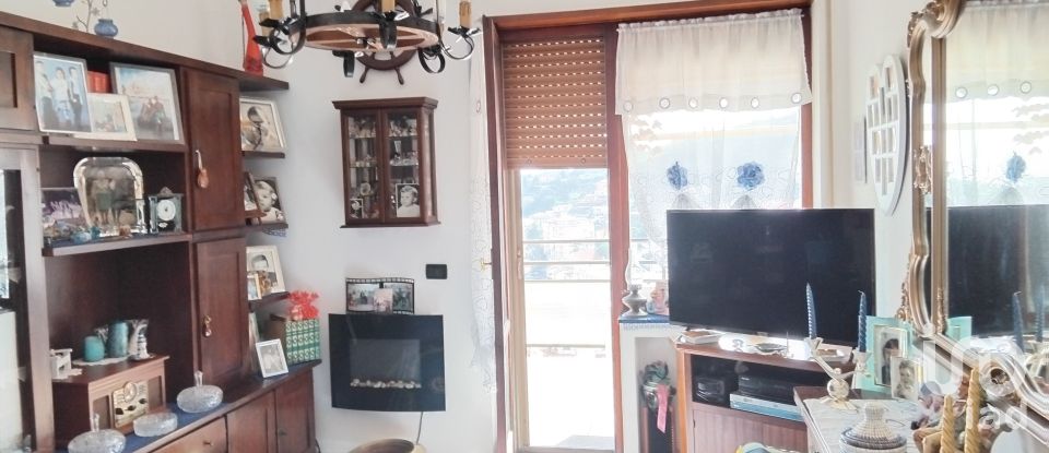 Appartamento 5 locali di 88 m² a Sanremo (18038)