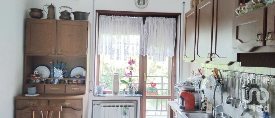 Appartamento 5 locali di 88 m² a Sanremo (18038)