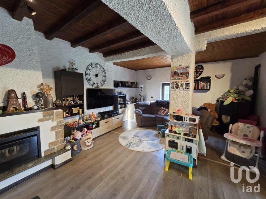 Townhouse 8 rooms of 140 m² in Stella (17044)