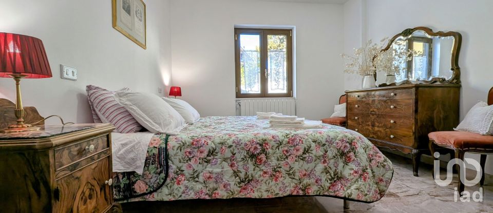 Appartamento 5 locali di 103 m² a Campo di Giove (67030)