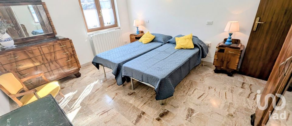 Appartamento 5 locali di 103 m² a Campo di Giove (67030)