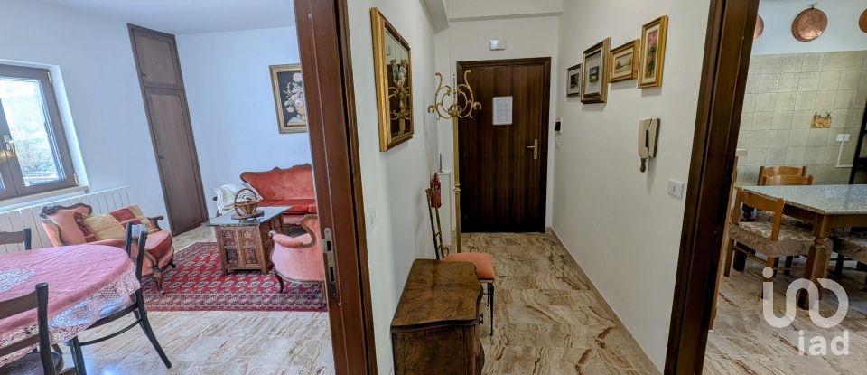 Appartamento 5 locali di 103 m² a Campo di Giove (67030)