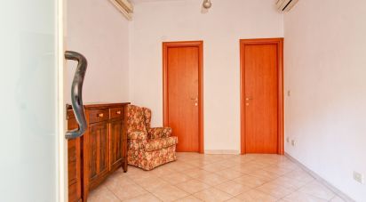 Negozio / locale commerciale di 18 m² in Roma (00179)