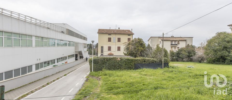 Villa a schiera 7 locali di 189 m² in Osimo (60027)