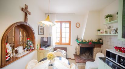 Casa indipendente / Villa 7 locali di 200 m² in Senigallia (60019)