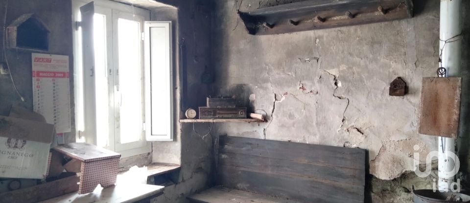 Country home 6 rooms of 142 m² in Varazze (17019)