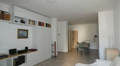 Appartamento 5 locali di 90 m² a Carro (19012)