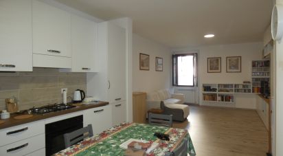 Appartamento 5 locali di 90 m² a Carro (19012)