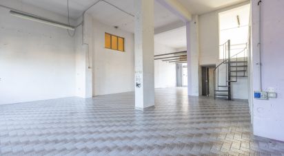 Negozio / locale commerciale di 137 m² in Osimo (60027)