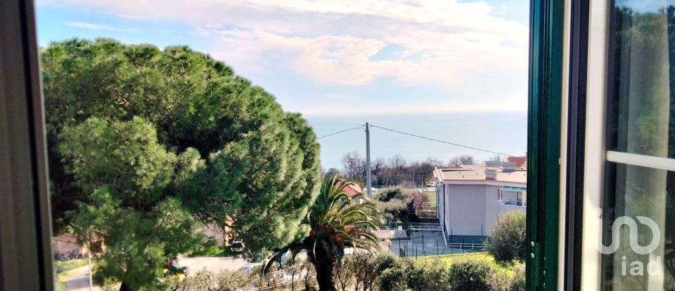 Townhouse 5 rooms of 150 m² in Cogoleto (16016)