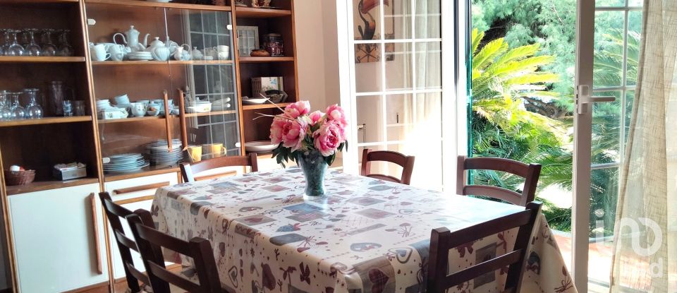 Townhouse 5 rooms of 150 m² in Cogoleto (16016)