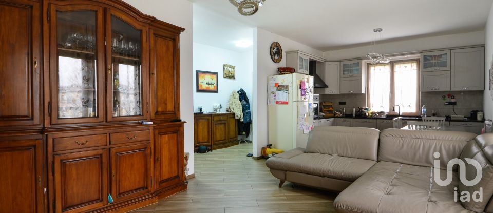 Casa indipendente 7 locali di 160 m² in Carcare (17043)