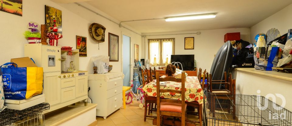Casa indipendente 7 locali di 160 m² in Carcare (17043)