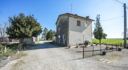 Casa indipendente 5 locali di 172 m² in Ostellato (44020)