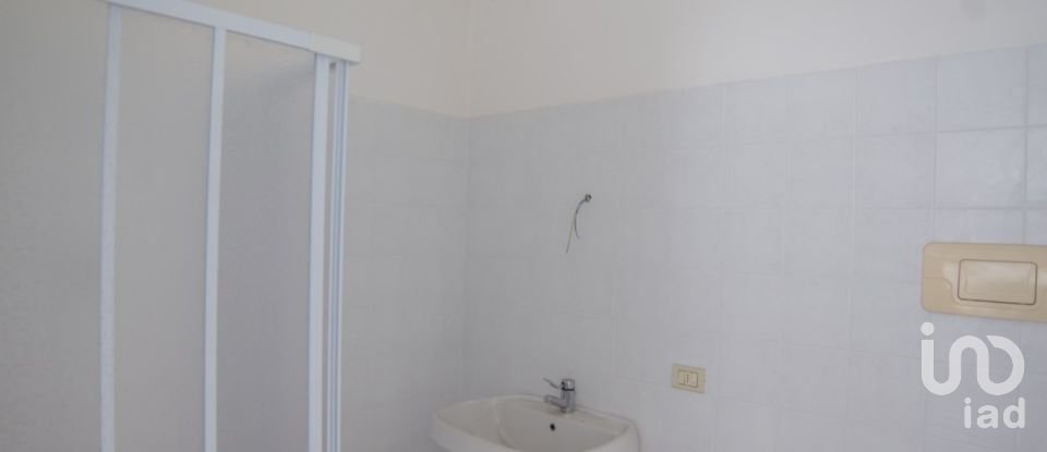 Block of flats in Urbino (61029) of 5,000 m²