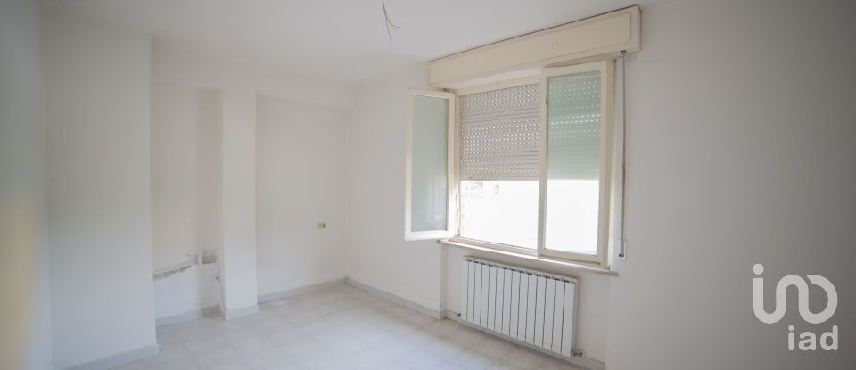 Block of flats in Urbino (61029) of 5,000 m²