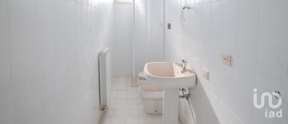 Block of flats in Urbino (61029) of 5,000 m²