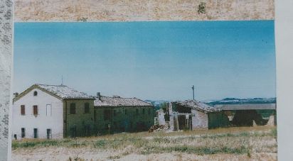 Casa indipendente / Villa 0 locali di 144 m² in Monte Roberto (60030)