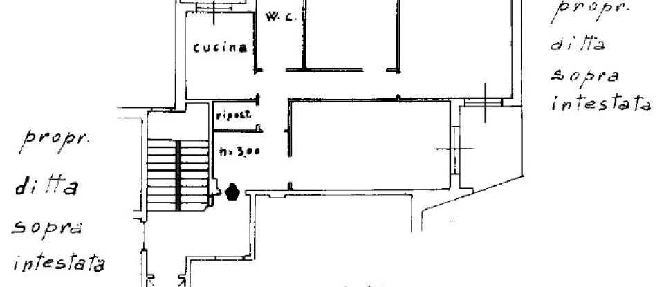 Three-room apartment of 95 m² in Genova (16156)