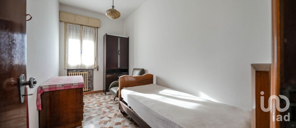 Casa indipendente / Villa 7 locali di 290 m² in Codigoro (44021)