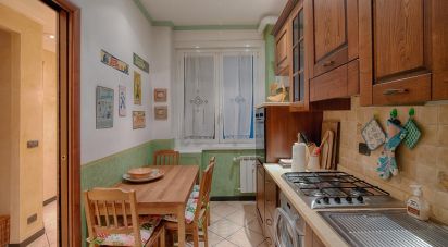 Trilocale di 69 m² a Genova (16123)