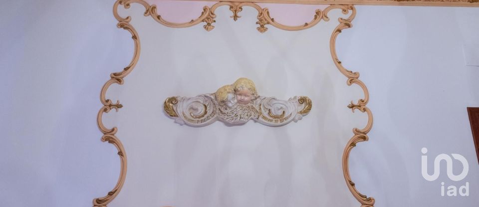 Trilocale di 69 m² a Genova (16123)