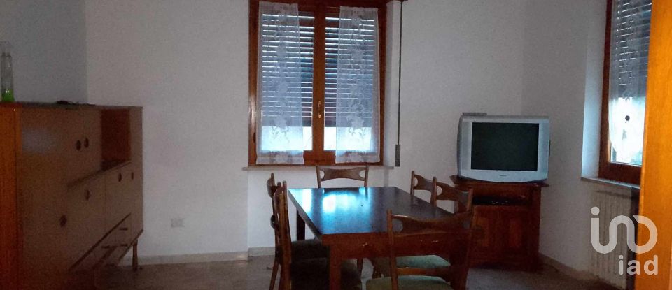 House 11 rooms of 219 m² in Cartosio (15015)