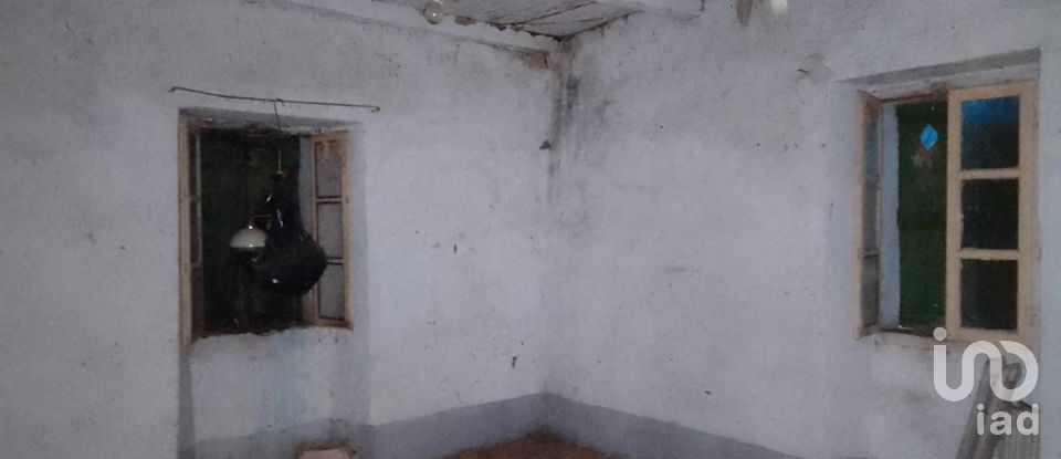 House 11 rooms of 219 m² in Cartosio (15015)