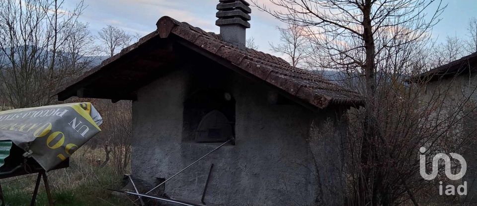 House 11 rooms of 219 m² in Cartosio (15015)