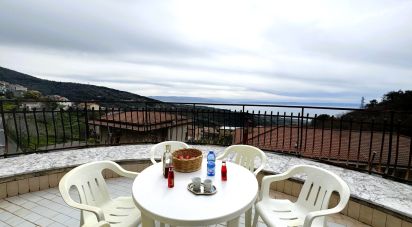 Casa indipendente / Villa 13 locali di 280 m² in Falerna (88042)