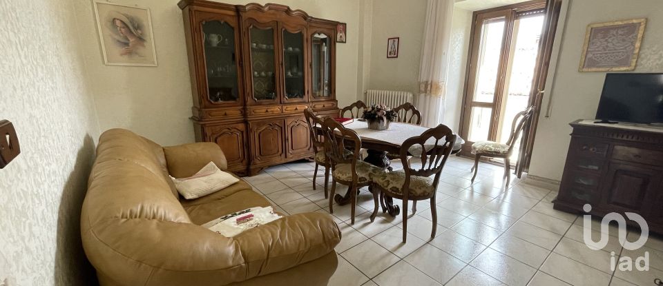 Costruzione di 139 m² in Pietranico (65020)