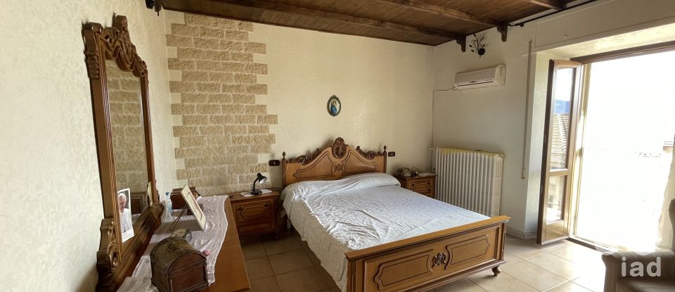 Costruzione di 139 m² in Pietranico (65020)