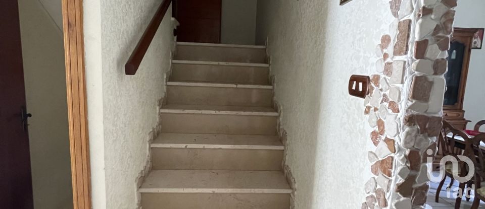 Costruzione di 139 m² in Pietranico (65020)