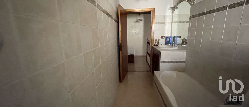 Costruzione di 139 m² in Pietranico (65020)