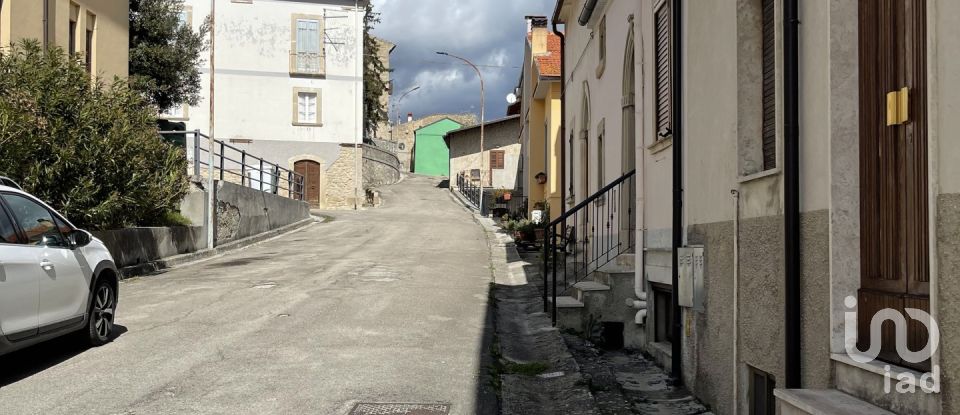 Costruzione di 139 m² in Pietranico (65020)