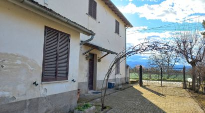 Casa indipendente / Villa 5 locali di 192 m² in Trasacco (67059)