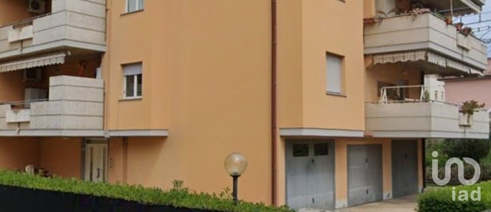 Appartamento 9 locali di 125 m² a Silvi (64028)