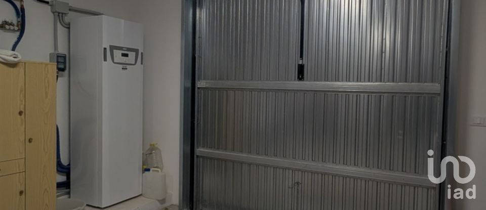 House 5 rooms of 180 m² in Ripe San Ginesio (62020)