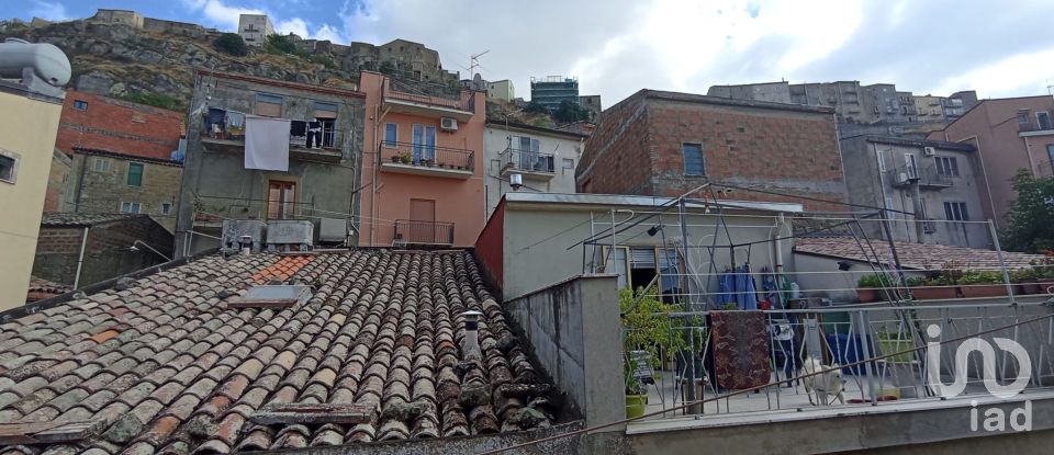 Casa indipendente / Villa 4 locali di 104 m² in Troina (94018)