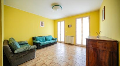 House 7 rooms of 513 m² in Portomaggiore (44015)